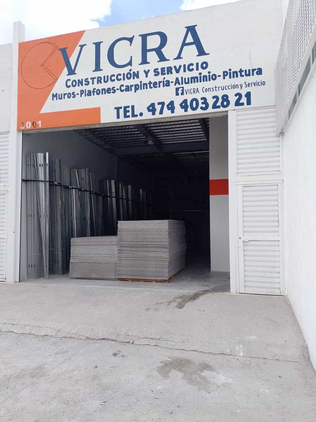 VICRAAAZ.jpg