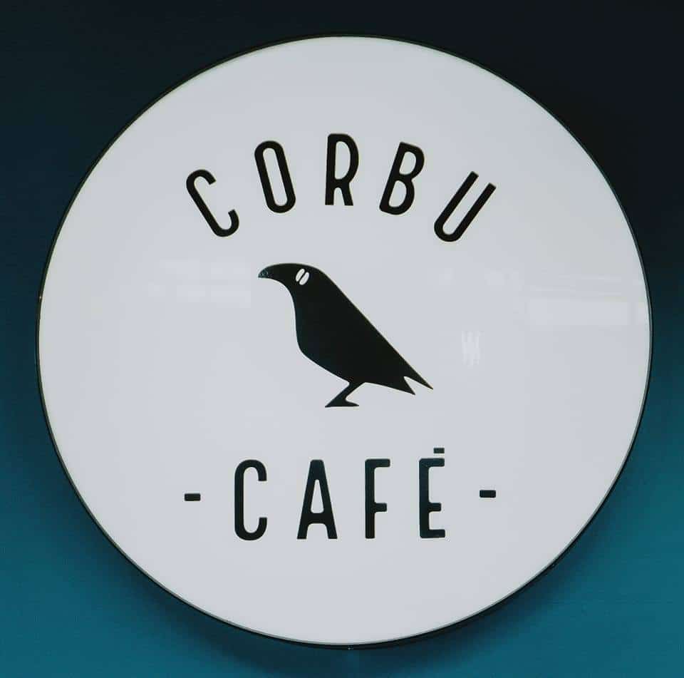corbuu.jpg