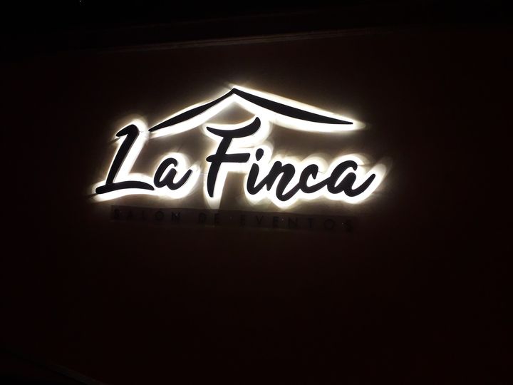 la-fincaad.jpg