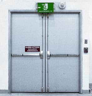 puertaaaz.jpg
